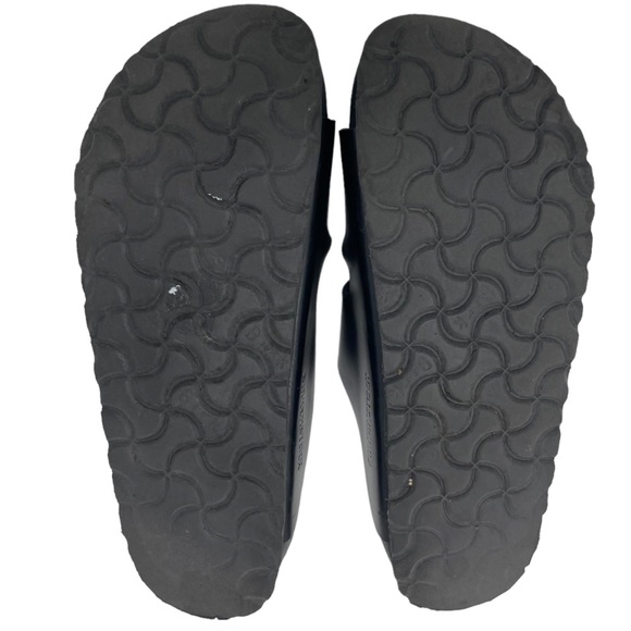 Birkenstock X Valentino Garavani Leather Sandal Black - Picture 6 of 8